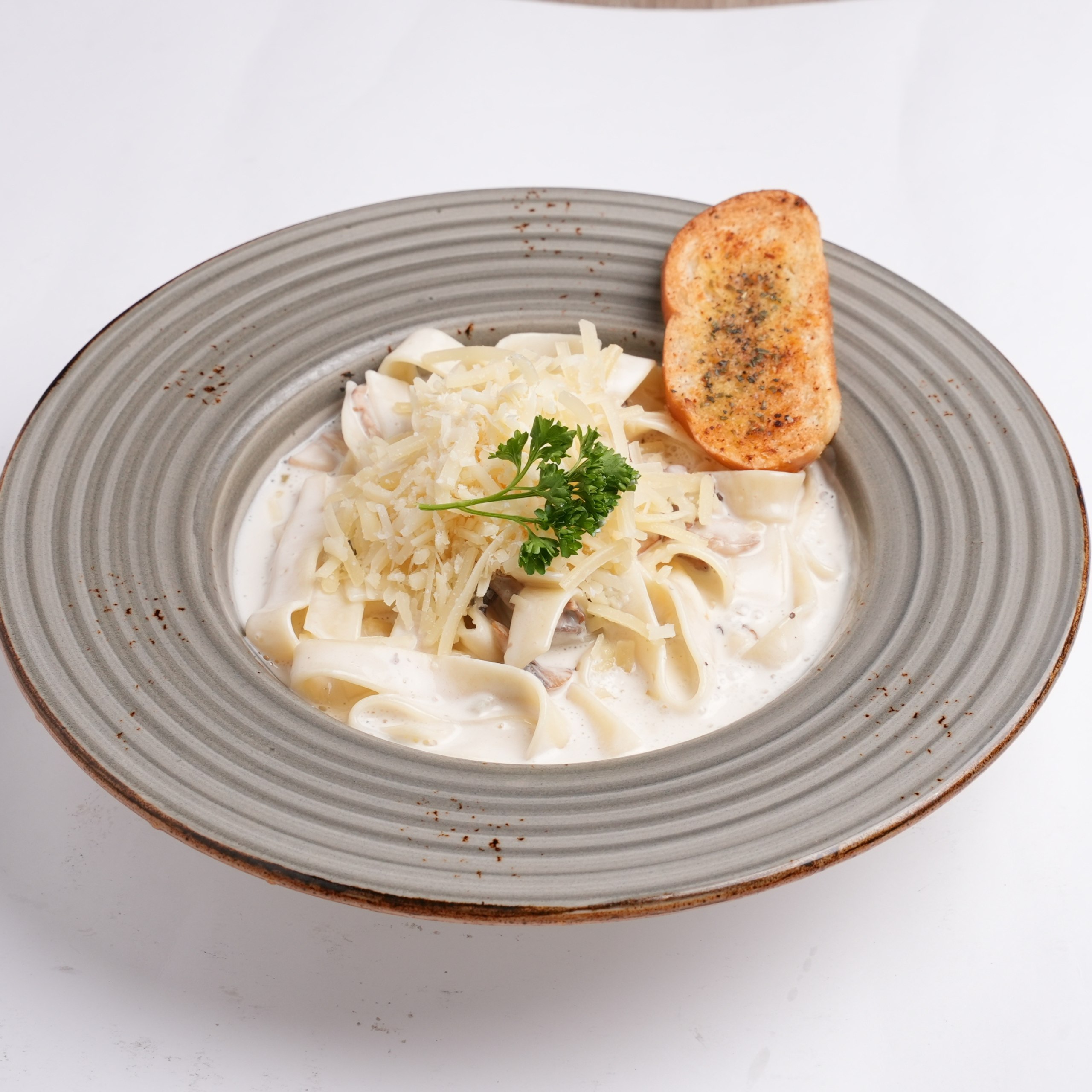 Fettuccine Alefredo